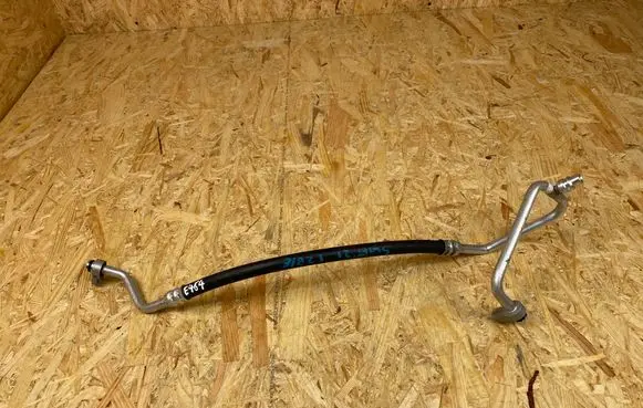 Suzuki Swift I Air conditioning (A/C) pipe/hose