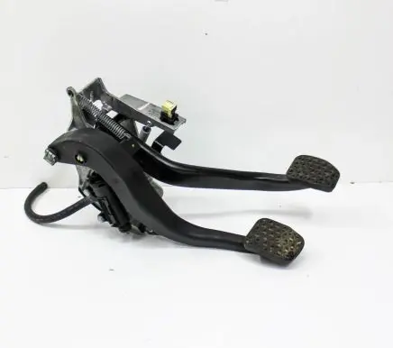 BMW 3 F30 F35 F31 Brake pedal 678711 6761310