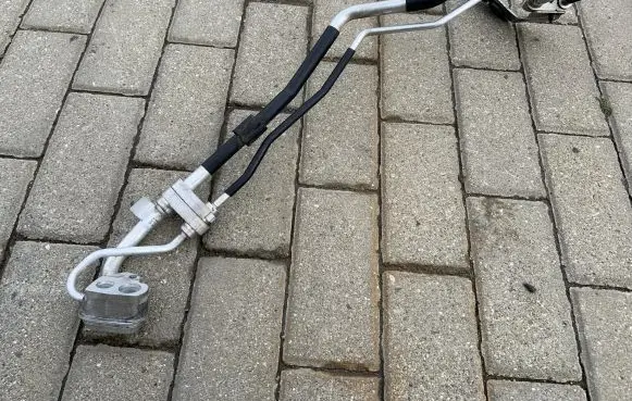 Audi Q7 4M Air conditioning (A/C) pipe/hose 4M0816886A 4M0820339G