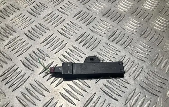 BMW 1 F40 Antenna control unit 6832065