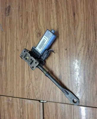 Mercedes-Benz GLE AMG (W166 - C292) Seat adjustment motor 960562-105