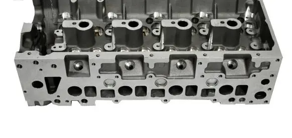 Mercedes-Benz Sprinter W901 W902 W903 W904 Engine head 6110104420 908572 FCBZ1004