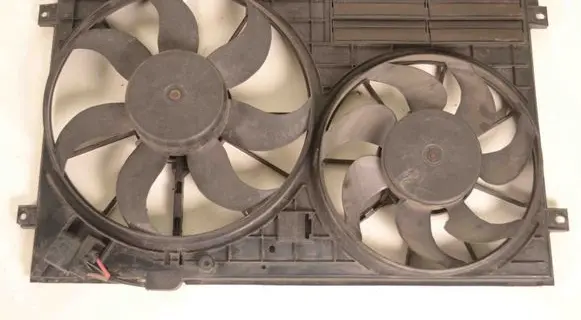 Audi TT TTS Mk2 Radiator cooling fan shroud 1K0121207AA