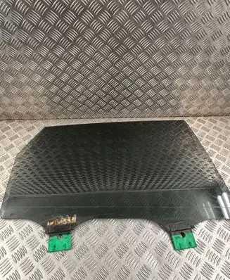 Audi Q7 4M Rear door window glass 4M0845026B