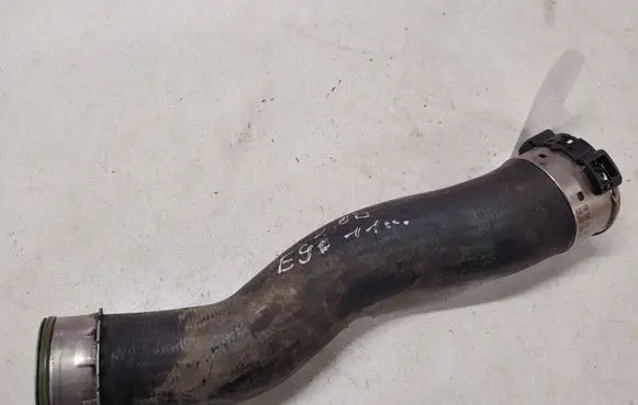 BMW 3 E90 E91 Air intake hose/pipe