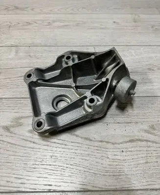 BMW 6 F12 F13 Engine mounting bracket 6777623 13992010 GD01524