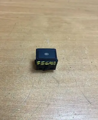 Land Rover Discovery Sport Central locking switch button FK7214017EA 1512151
