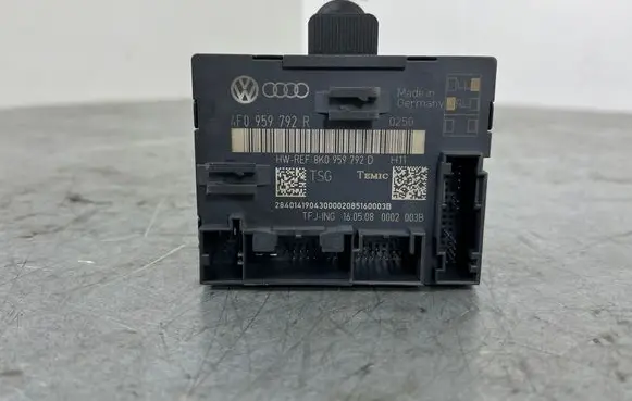 Audi Q7 4L Door control unit/module 4F0959792R 8K0959792D