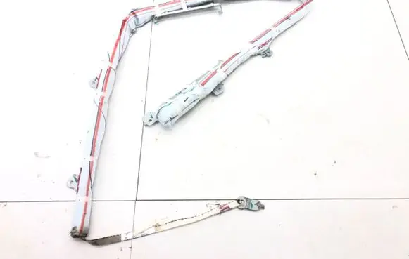 Suzuki Baleno IV Roof airbag