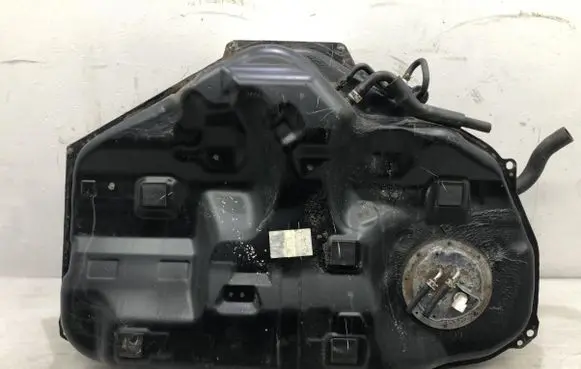 Mazda 6 Fuel tank BAK