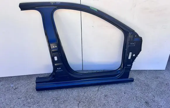 Opel Corsa F Pillar (middle) 1666080380