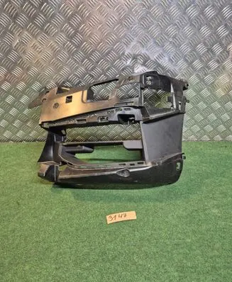 BMW 5 G30 G31 G38 Front bumper mounting bracket 51118064967