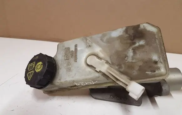 Volvo V50 Master brake cylinder 03350886551
