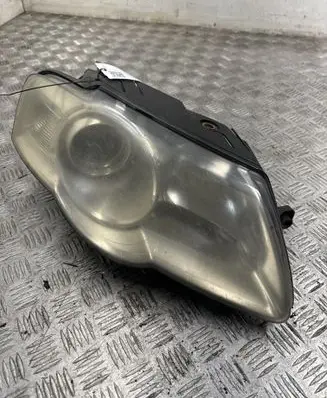 Volkswagen PASSAT B6 Headlight/headlamp 3C0941006J