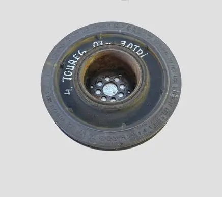 Volkswagen Touareg I Crankshaft pulley
