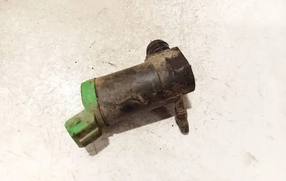 Peugeot 206 Windscreen/windshield washer pump