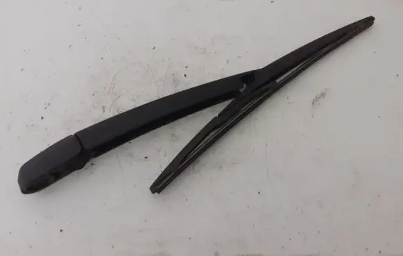 KIA Carens III Rear wiper blade 91500501 988501D000