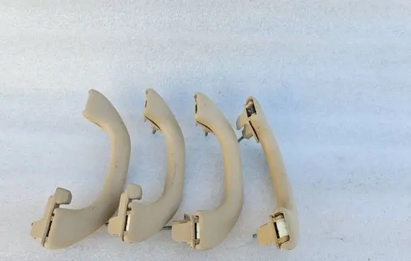 Volkswagen PASSAT B6 Front interior roof grab handle 1K0857607H 1KO857607J