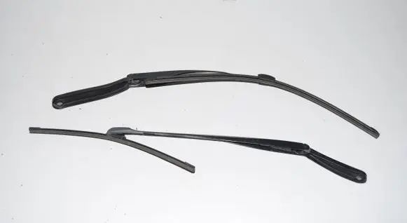 BMW 5 F10 F11 Windshield/front glass wiper blade 7203156 7182459 61617203156