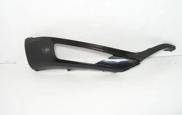 Volvo XC90 Front bumper splitter molding 31383801