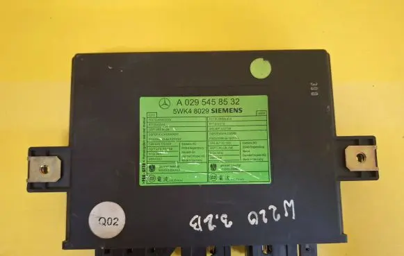 Mercedes-Benz S W220 Keyless (KESSY) go control unit/module A0295458532