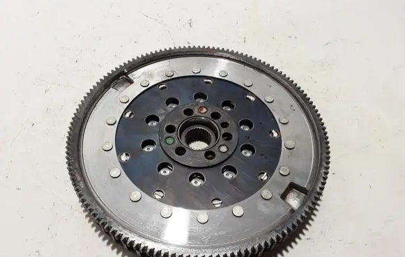Mercedes-Benz GLA H247 Dual mass flywheel A2820301400