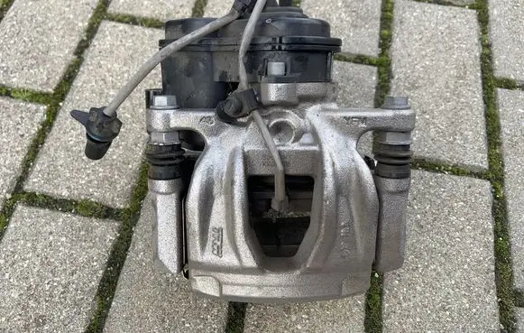 Audi Q5 SQ5 Rear brake caliper 80A615406AR 80A615404D 80A698451K