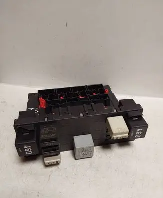 Volkswagen Caddy Fuse module 1K0937049AA