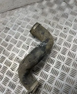 Land Rover Discovery 3 - LR3 Engine coolant pipe/hose