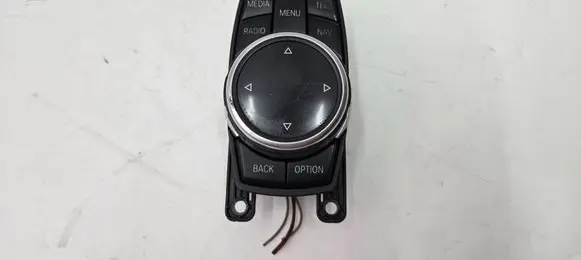 BMW 4 F32 F33 Head unit multimedia control 9332285 19226310 901600020010