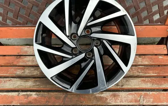 Volkswagen Touran III R16 alloy rim 