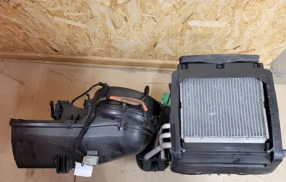 Jaguar S-Type Interior heater climate box assembly 