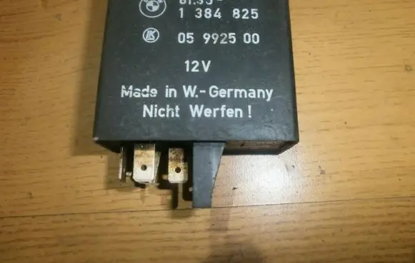 BMW 5 E34 Other control units/modules 61351384825