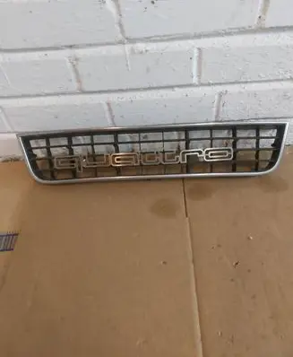 Audi A6 S6 C5 4B Front bumper lower grill 4B3807647 41755501
