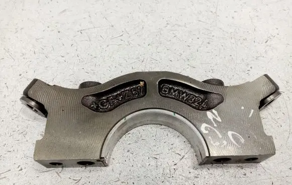 BMW 5 F10 F11 Crankshaft Holder 