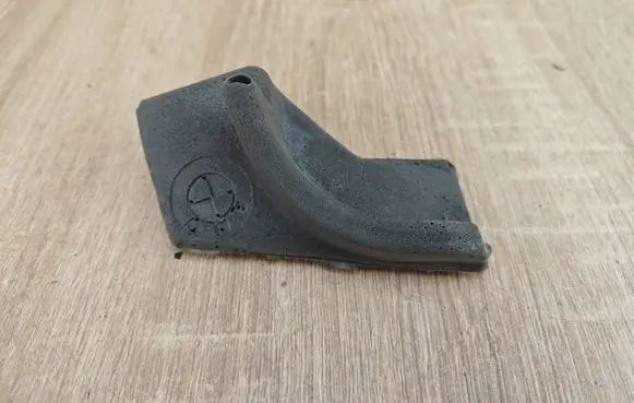 BMW 8 G16 Fender foam support/seal 7435741
