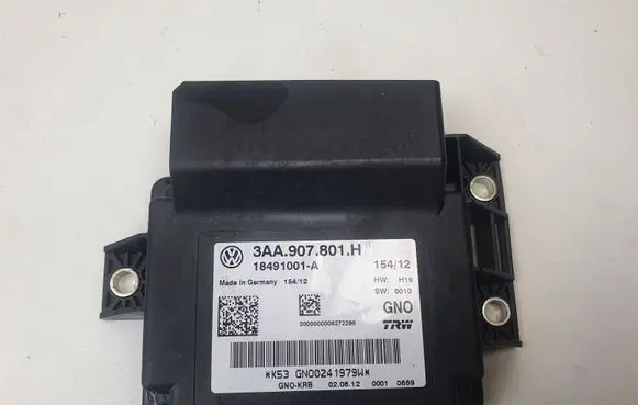 Volkswagen PASSAT B7 Hand brake control module 3AA907801H 18491001A
