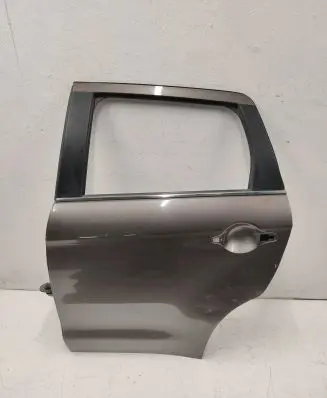 Mitsubishi ASX Rear door