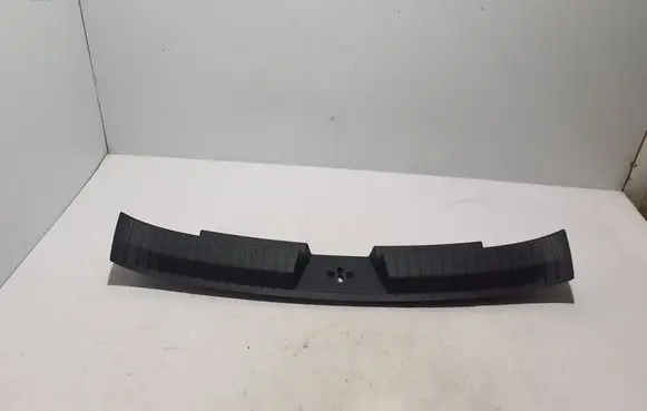 Dacia Duster Tailgate/trunk side cover trim 849208318R