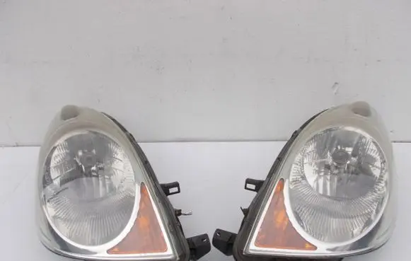 Nissan Note (E11) Headlights/headlamps set 