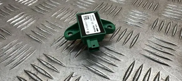 Mercedes-Benz E C207 W207 Airbag deployment crash/impact sensor A1729056100