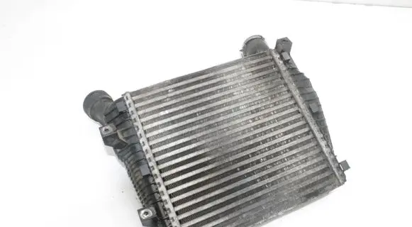 Audi Q7 4L Intercooler radiator 7P0145804A