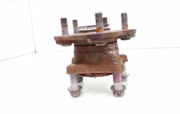 Lexus RX 450H Rear wheel hub