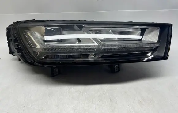 Audi Q7 4L Headlight/headlamp 4M0941034