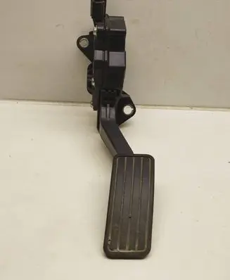 Subaru Forester SH Accelerator throttle pedal 36010AG140 1988007120 09K01B00254