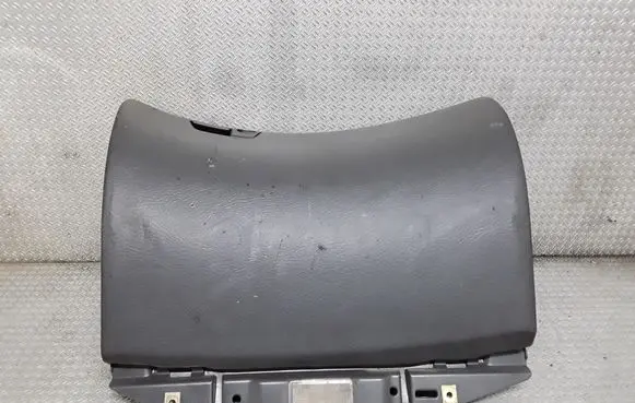 Volvo V70 Glove box set 8650374