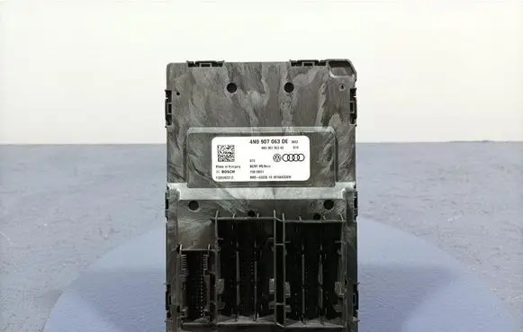 Audi A8 S8 D2 4D Other control units/modules 4N0907063DE