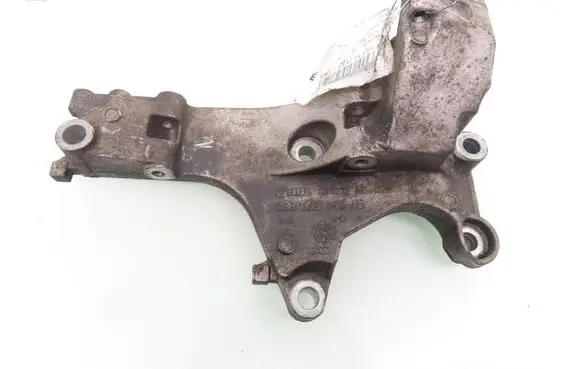 Skoda Fabia Mk1 (6Y) Generator/alternator bracket 038903143AB
