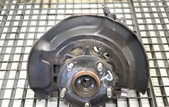 Toyota Auris E180 Front wheel hub spindle knuckle 