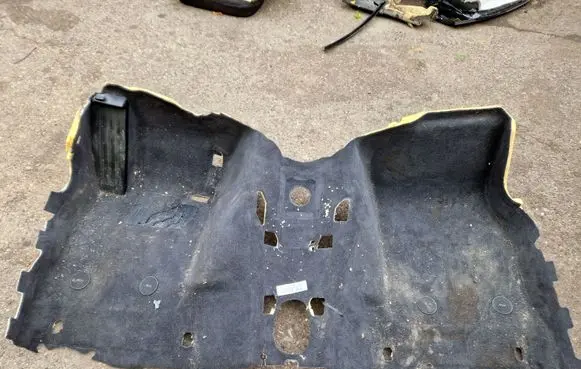 BMW 3 F30 F35 F31 Front floor carpet liner 7286624
